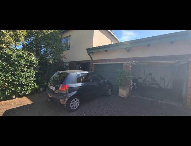 4 BEDROOM HOUSE FOR SALE IN DORINGKLOOF